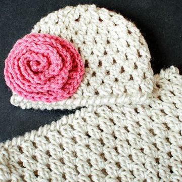 Newborn Bunting and Hat (with optional Flower)