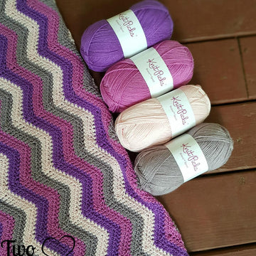 Happy Herringbone Chevron Blanket