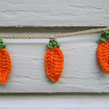 Super Easy Carrot Bunting