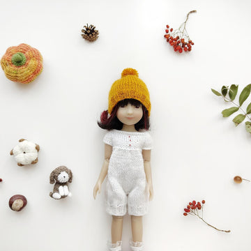Pompom hat