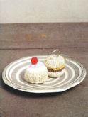 Burger keyring and Cupcake