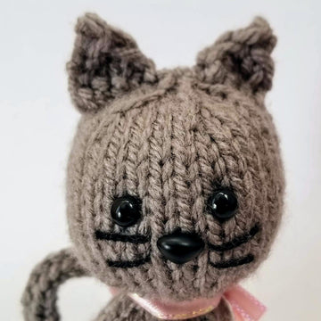 Little Knit Kitten