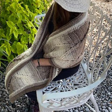 Lazy Cables Pocket Shawl