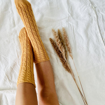 Autumn cable socks