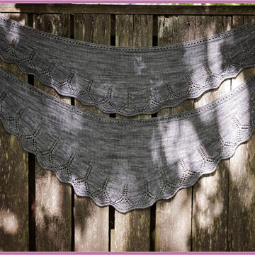 Ooh La Lace Shawlette