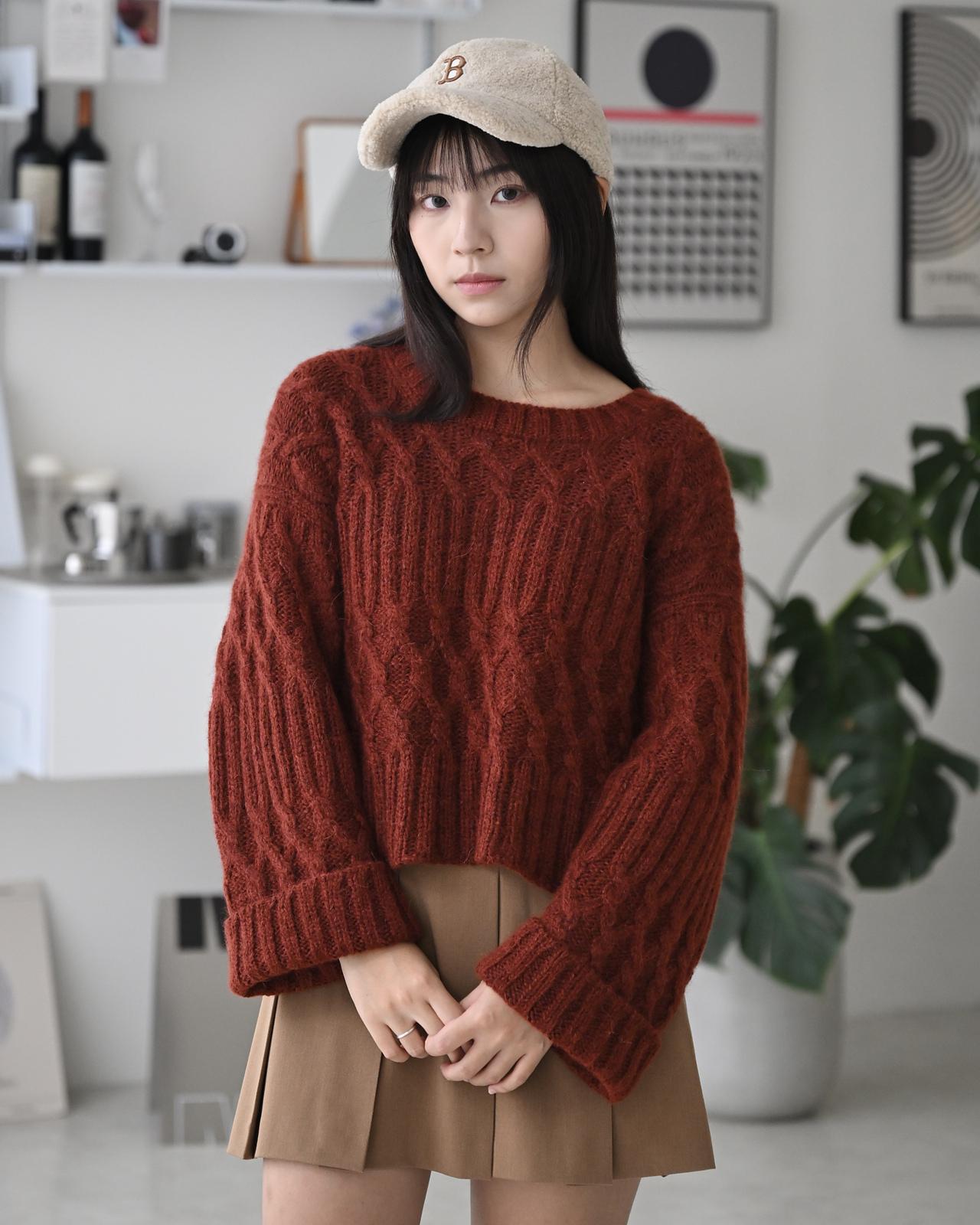 Rima Sweater