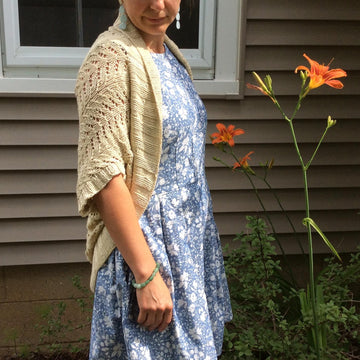 Lilium Shrug
