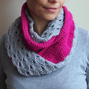 Double face infinity loop scarf