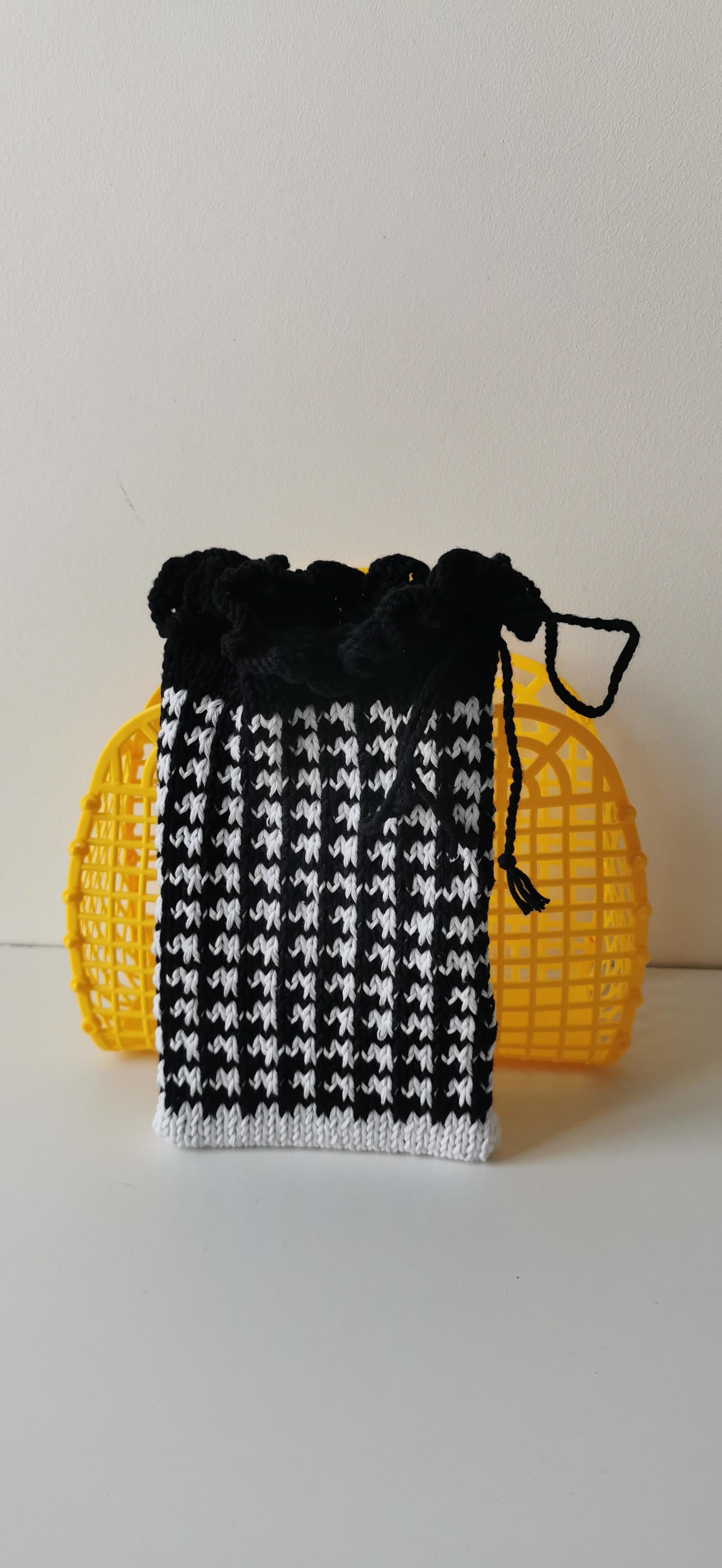 Hendaia pouch