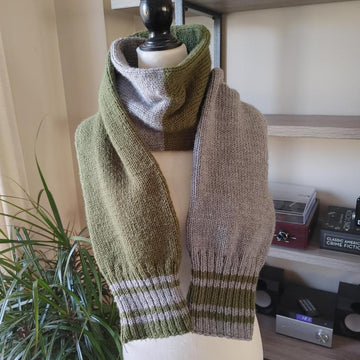 Collegiate Scarf