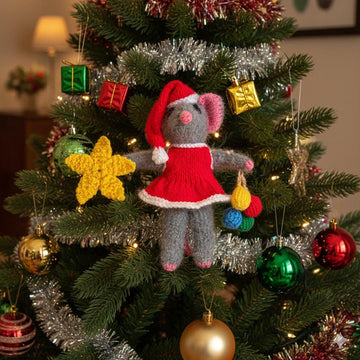 Cute Christmas Toys 3 - guardsman, Westie dog, mouse, gingerbread man, bear, snowman