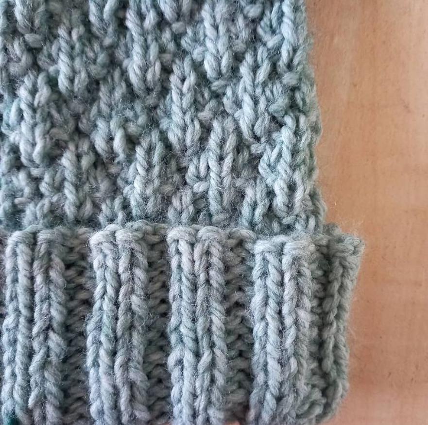 Chunky Hat on Straight Needles (#1): Seersucker