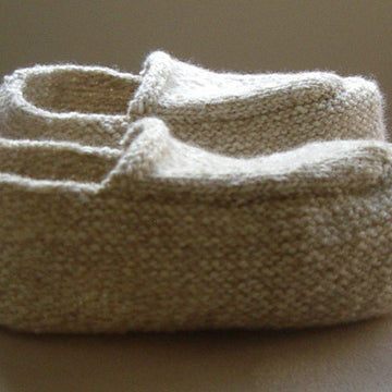 Shay - 8ply family slippers