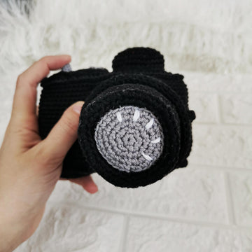 Realistic Retro Camera - Amigurumi Crochet Pattern