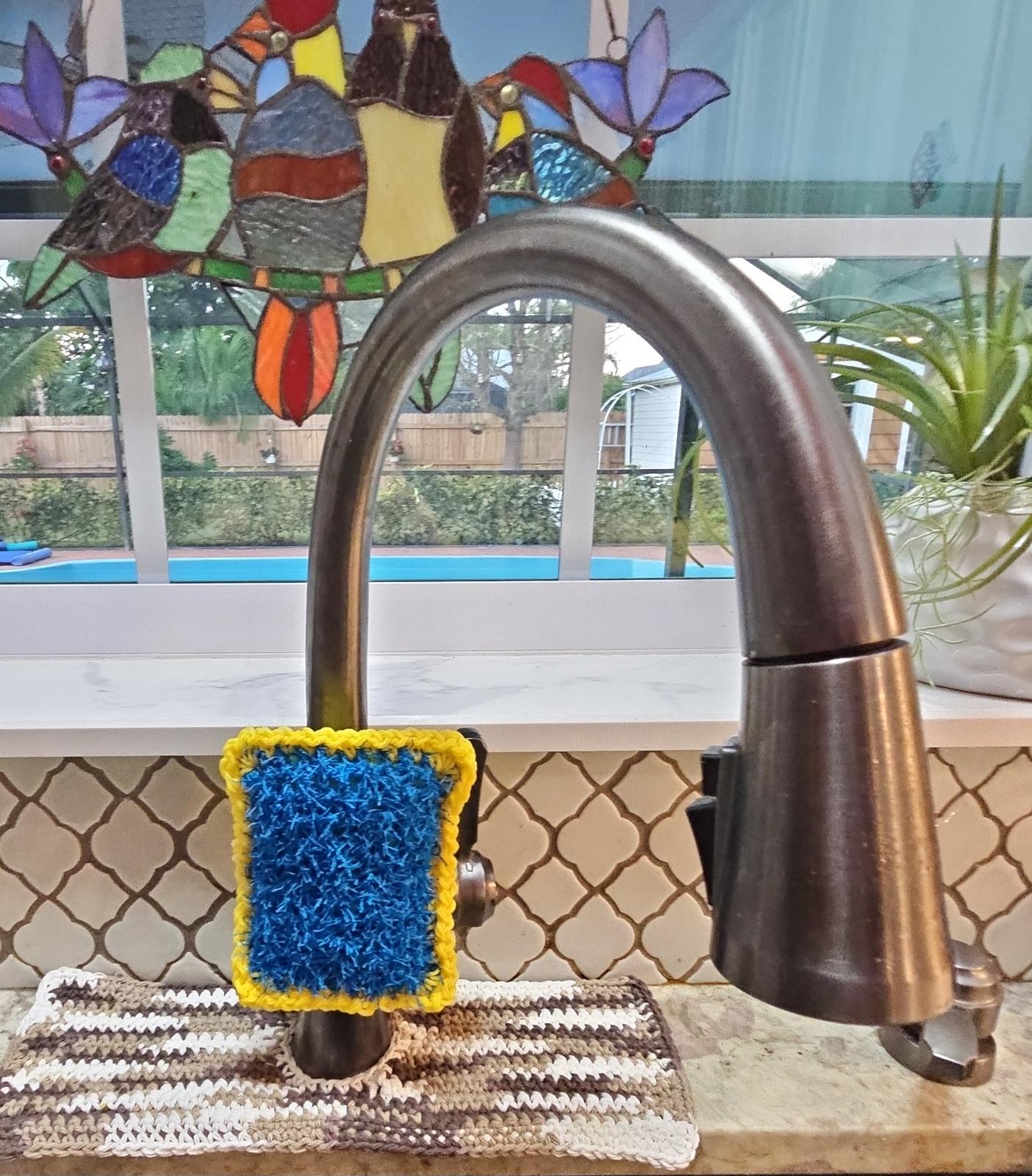 Scubbie Sponge Holder