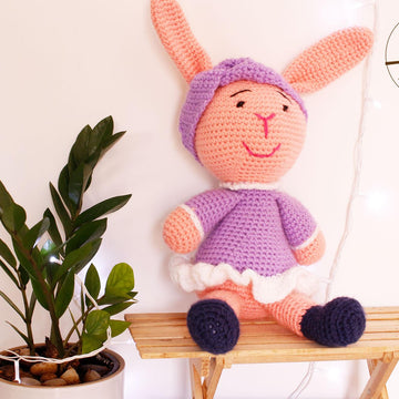 Rebecca Rabbit Amigurumi