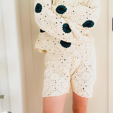 Naomi shorts