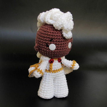 Storm (X-Men) amigurumi doll - crochet pattern by Crochelandia