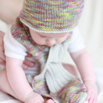 Otago hat and keyhole scarf