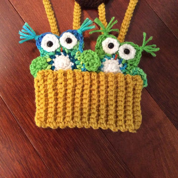 Hot Air Balloon Owl Wall hanging or blanket applique