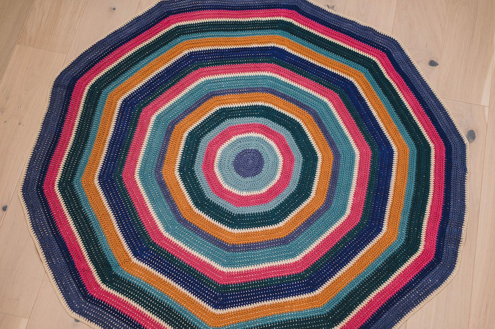 Round Rug