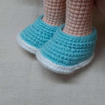 Crochet doll pattern,crochet amigurumi doll, crochet doll with outfits, Pdf, English, tutorial