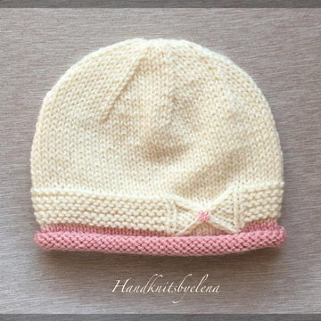 Hat with a Small Bow in Three Sizes