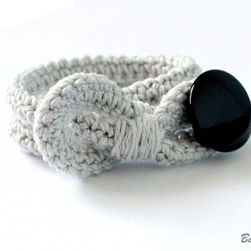 Bracelet With Button