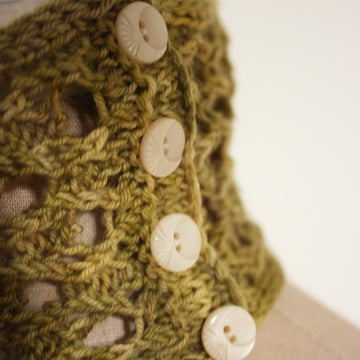 Ariel Lace Neckwarmer / Neck Cuff