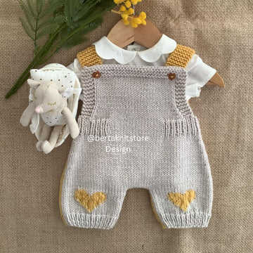 Strawberry Overalls knitting Pattern