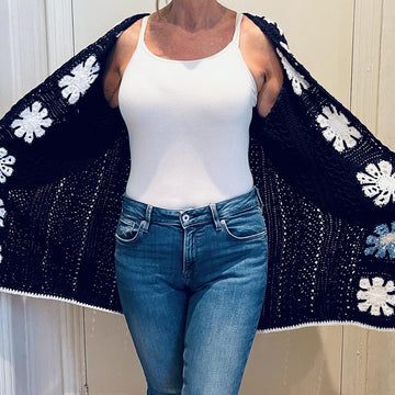 SNOWFLAKE CARDIGAN English USA & Dutch