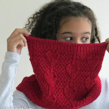25 Hearts Cowl