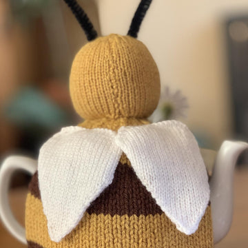 Bee Happy Tea Cosy