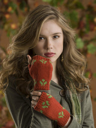 Rhinebeck Wristers