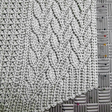 Lilac crochet shawl