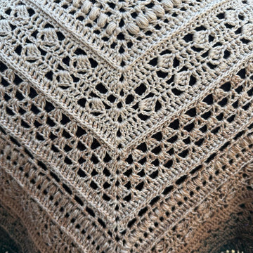 The Illy Shawl