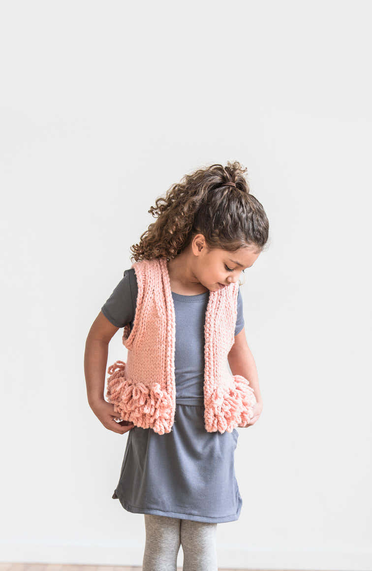 Lucky Loop Vest in Spud & Chloe Outer - 201716 - Downloadable PDF