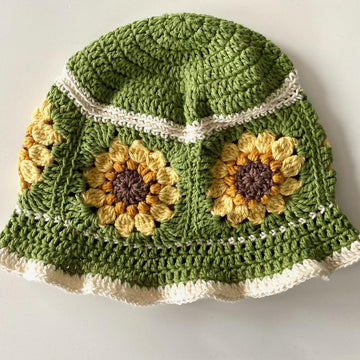 Sunflower bucket hat
