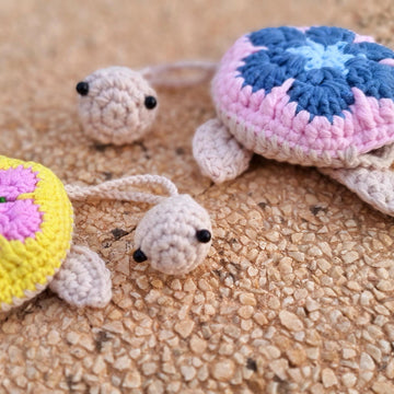 Turtle shaped key cover crochet pattern T21