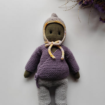 Clothes for The Oak Folk Doll Set O