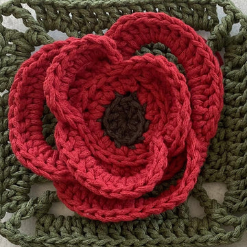 Poppy Granny Square