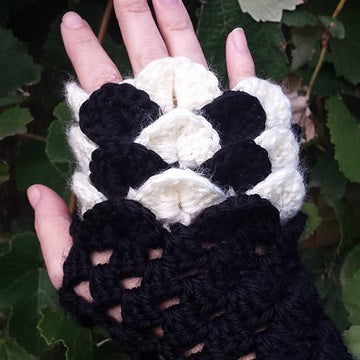 Long Crocodile Stitch Fingerless Gloves