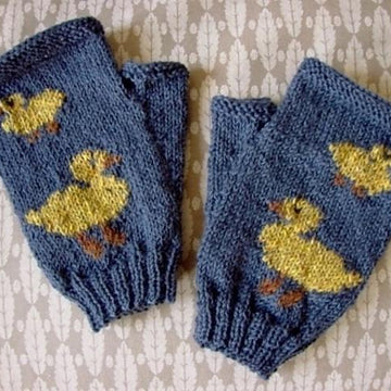 Duckling/Duck fingerless mitts/gloves