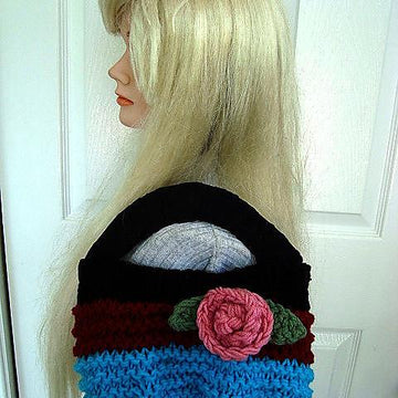 592, KNIT COLOR BLOCK BAG OR PURSE