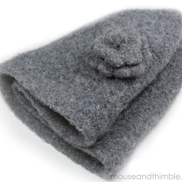 Felted Cloche & Flower Brooch US TERMS 1423