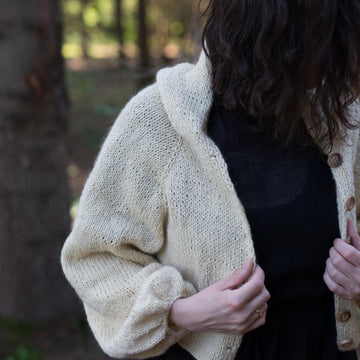 Hooded short cardigan