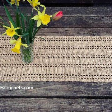 Maytime Table Runner Written Pattern