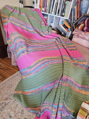So Easy Weekender Throw