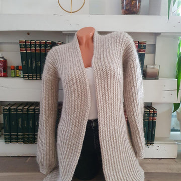 Crochet simple cardigan