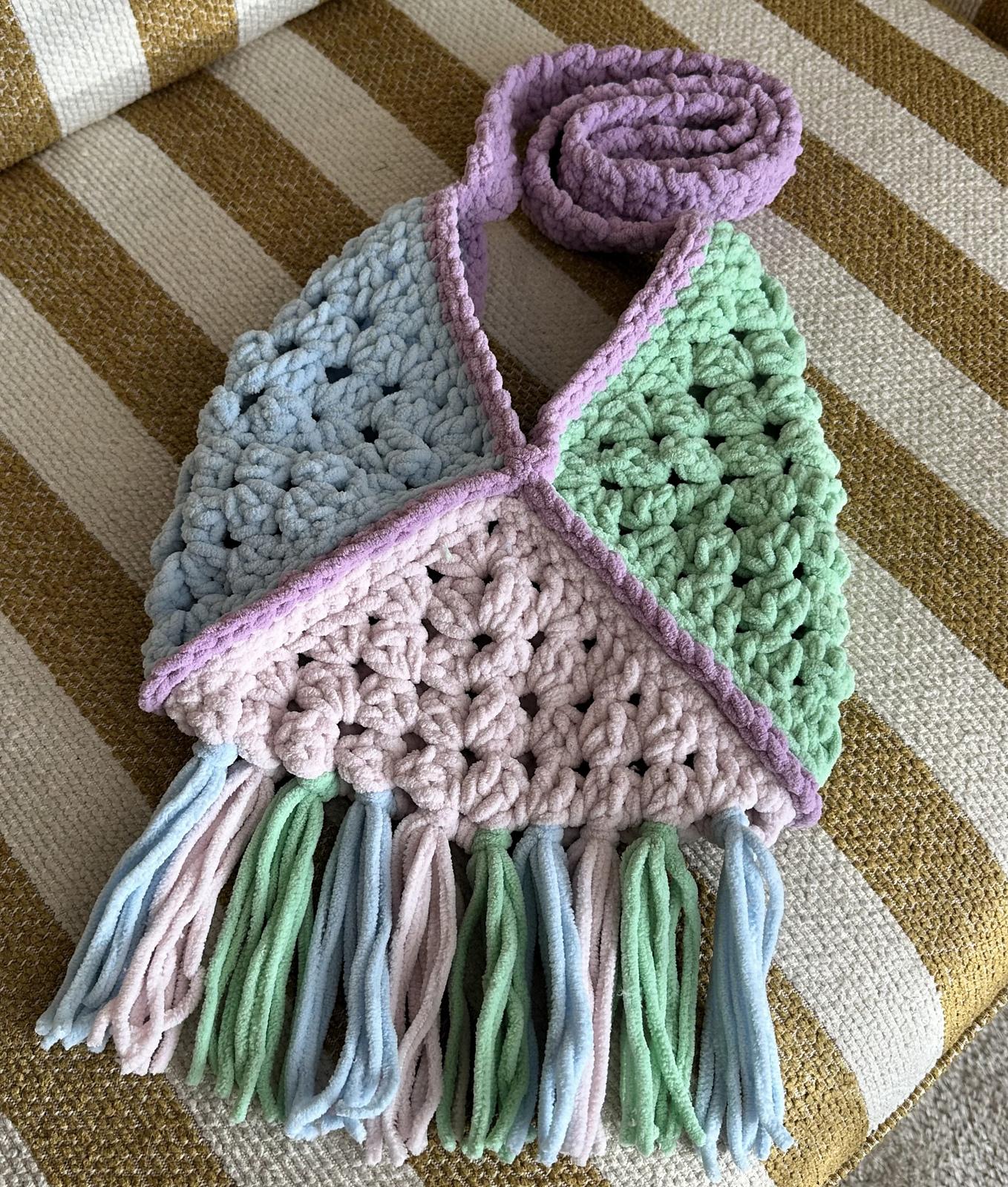 Granny Square Bag Crochet Pattern